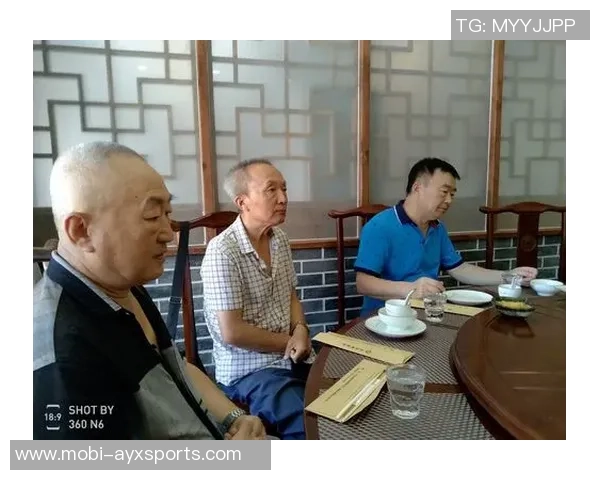 兄弟情深却也无情小杜埃突破被哥哥故意放倒引发热议